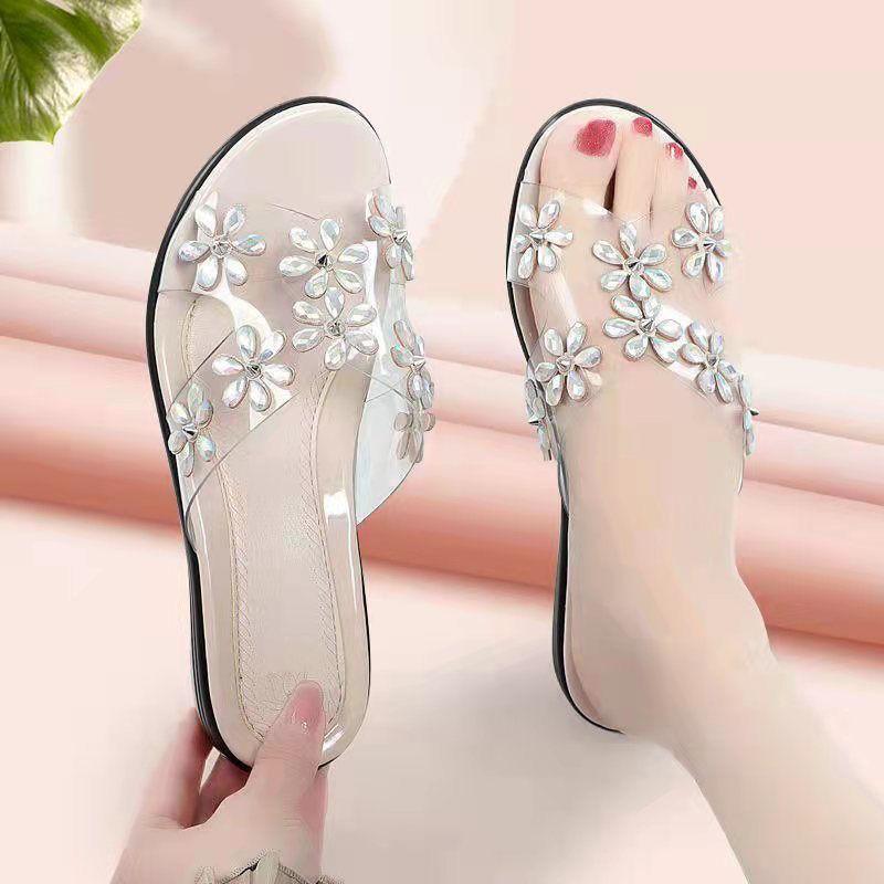 Женские сандалии, летние сандалии для мам, тапочки, нескользящая верхняя одежда, большие размеры, модные верхние тапочки со стразами и мягкой подошвой