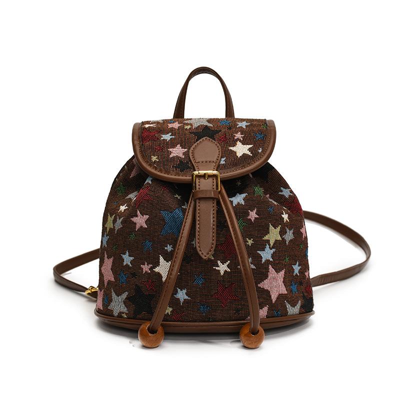 Сумка 2025 новая корейская версия модный принт повседневный для поездок на работу маленький школьный рюкзак женский в зарубежном стиле универсальный дорожный рюкзак