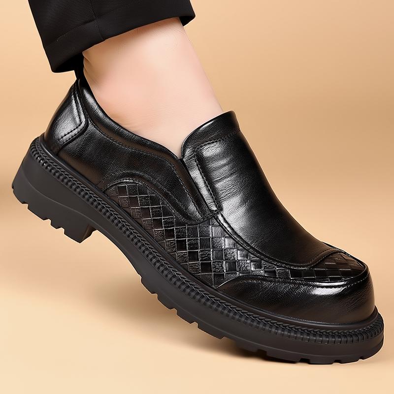 Fashion New Handmade Leather Casual Men Shoes Design Sneakers Man Breathable Leather Shoes Men Ankle Boots Outdoor