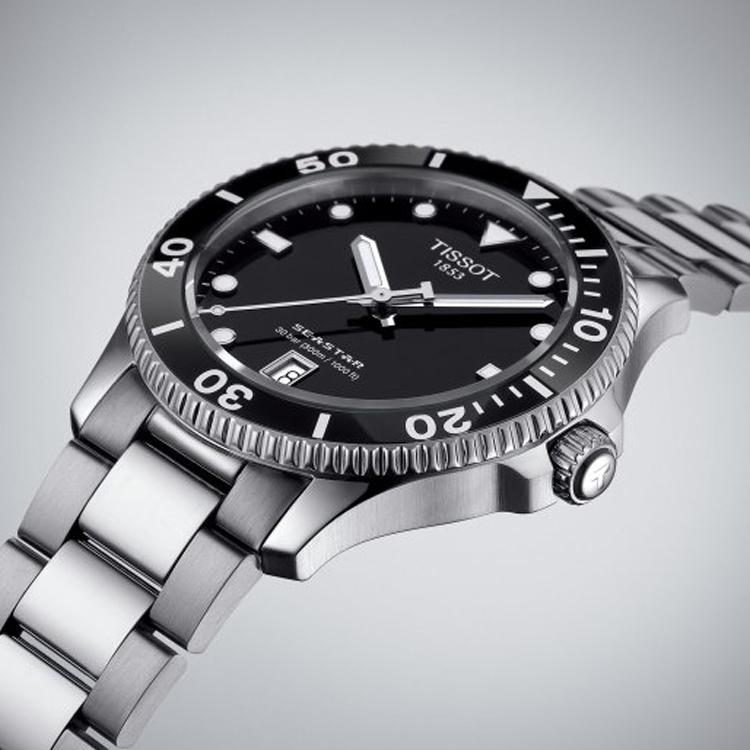 Tissot Коллекция Морская звезда Кварцевый механизм Водонепроницаемость 300 метров Мужские часы Часы 40 мм Черный циферблат T120.410.11.051.00