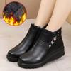 Модные женские зимние сапоги на низком каблуке, ботильоны на платформе, женские зимние меховые ботинки на молнии сбоку, новинка 2024 года, зимняя обувь