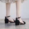Модные розовые босоножки One Word Footwear с открытым носком для женщин на среднем квадратном каблуке, лето 2024, черная женская обувь, оптовая продажа, роскошь, ежедневно