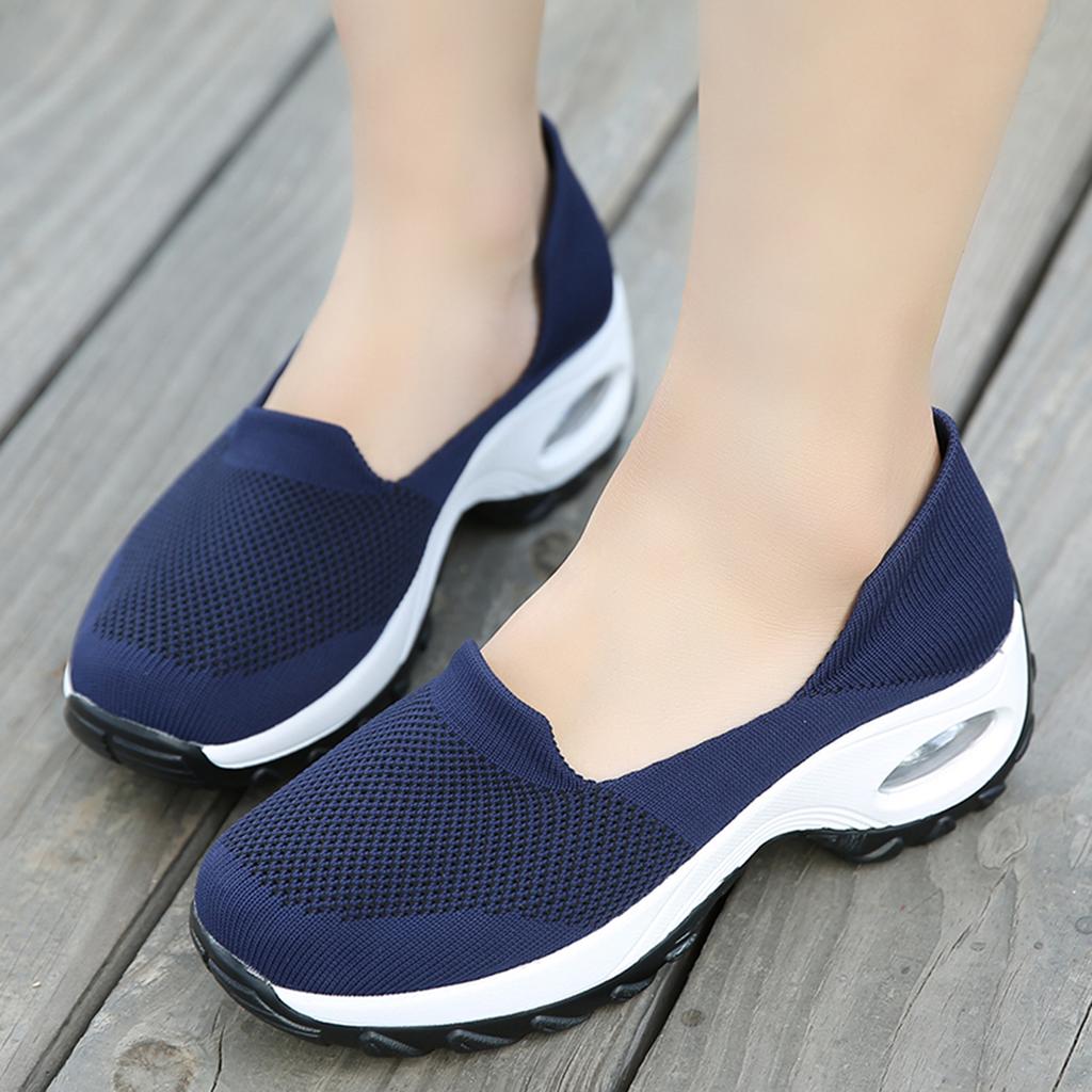 Woman Walking Shoes Slip On Sock Sneakers Lady Girls Nurse Shoe Mesh Air Cushion Platform Loafer Soft Fashion Casual Shoes 1905