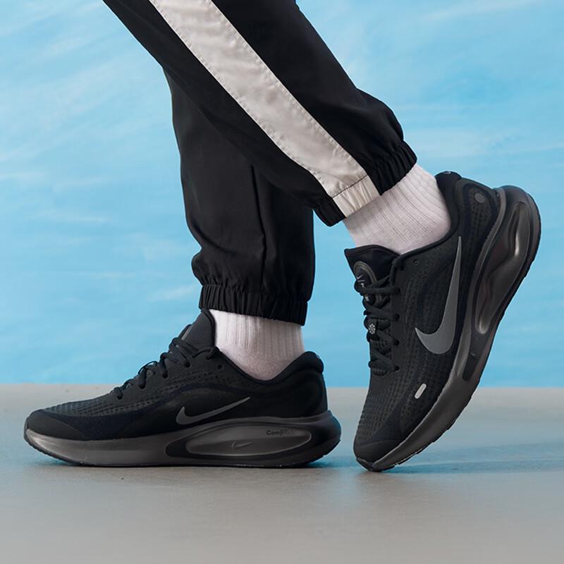 Nike Мужская сезонная беговая обувь FN0228-009