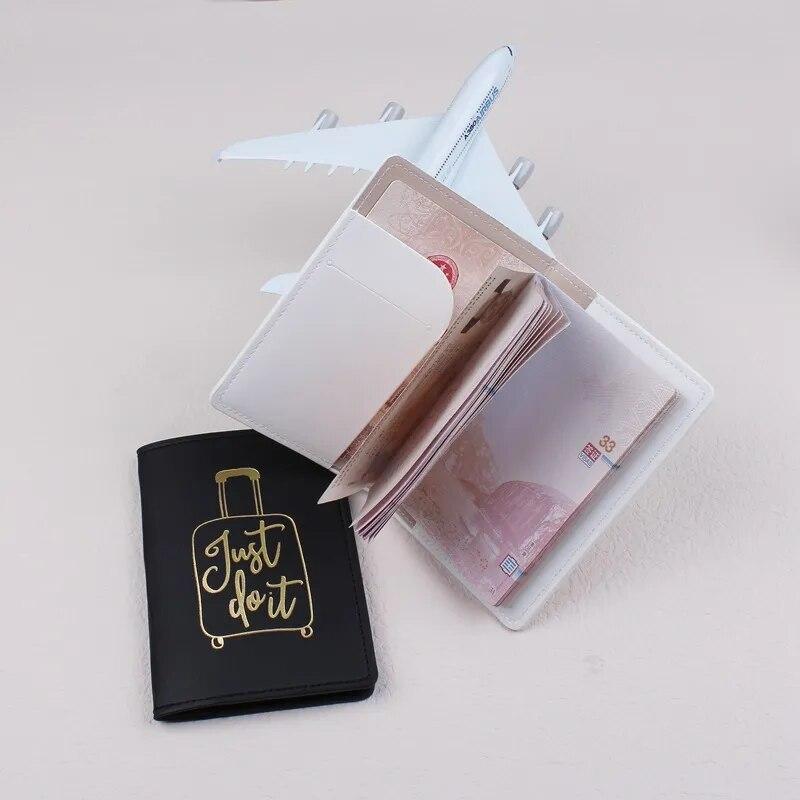 Новый простой черный, белый цвет из искусственной кожи Обложка для паспорта Обложка для паспорта Мужчины Женщины Дорожный держатель для документов Держатель для удостоверения личности дорожные принадлежности