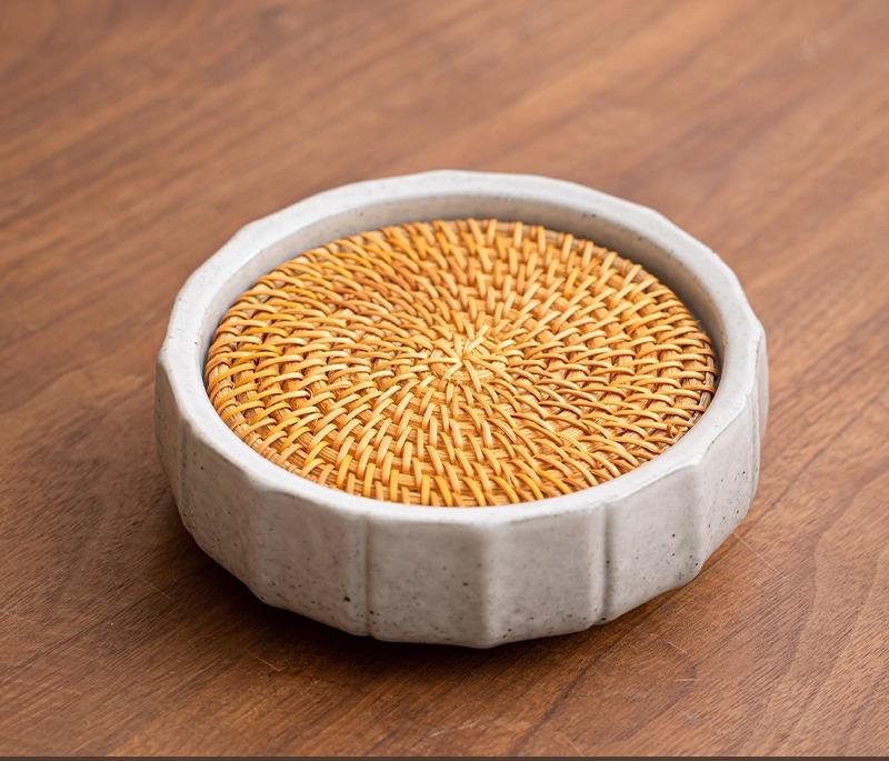 Горшок для хранения воды с ротанговой подставкой, горшок для выращивания, японский столик для сухой заварки, однослойный маленький чайный поднос, толстостенная керамическая крышка, чаша