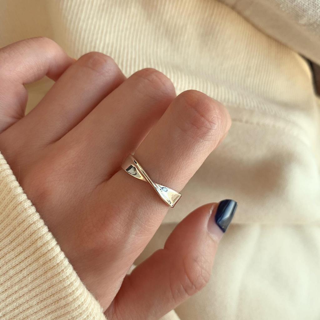 Кольцо в стиле ретро из серебра 925 пробы в корейском стиле — без выцветания, в стиле тяжелой промышленности для женщин