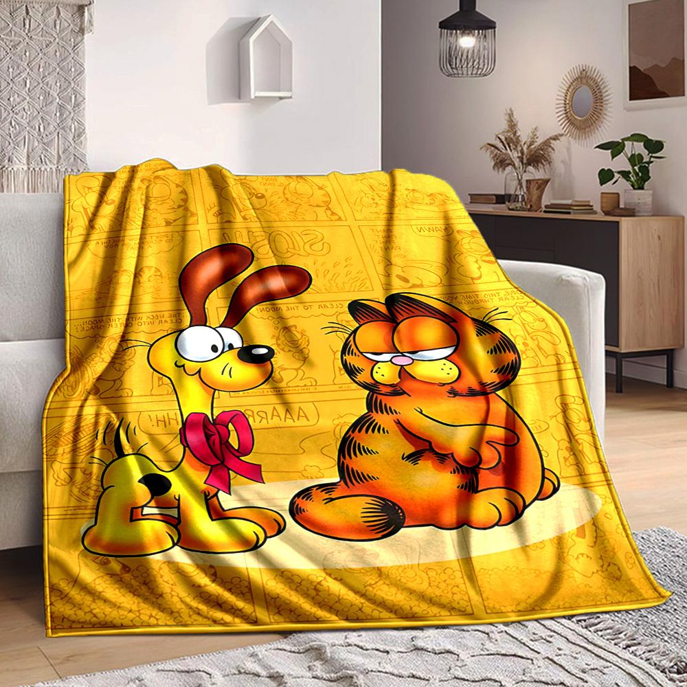 1pc Garfield Cartoon Comics Soft Skin-Friendly Flannel with Digital Printing, Various Sizes Available for Family, Friends, Birthday086
