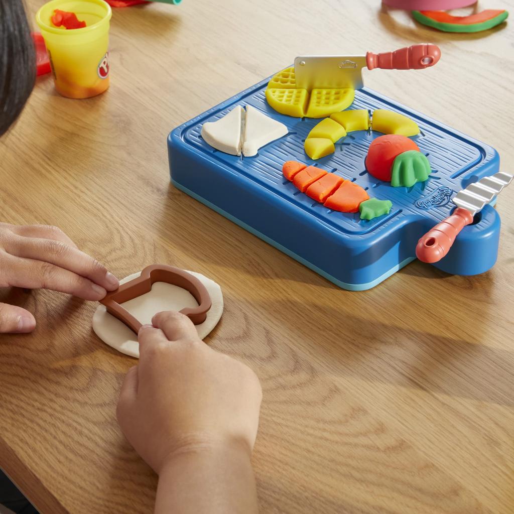 Hasbro Play-Doh Первый набор для готовки 14 кухонных инструментов Дошкольный малыш Пшеничное тесто F6904 Официальный продукт