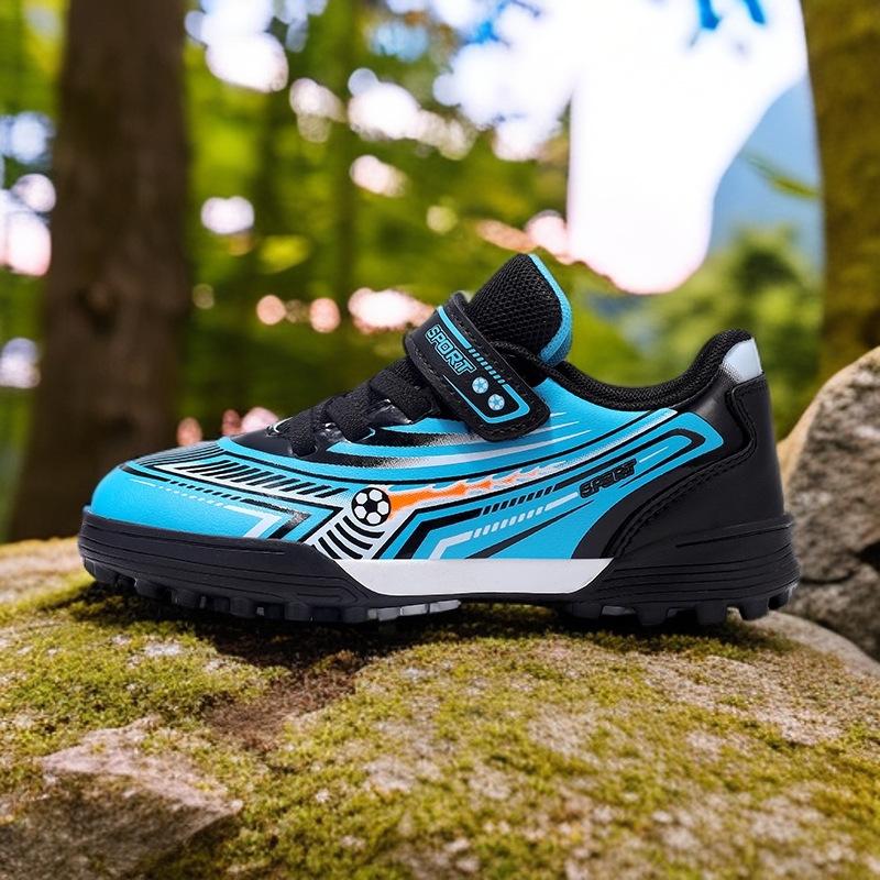 2025 новая обувь для мальчиков нескользящая тренировочная кожаная водонепроницаемая на липучке повседневная спортивная обувь спортивная обувь футбольные бутсы