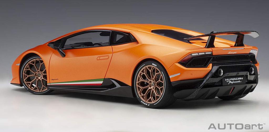 AUTOart Lamborghini Huracan Performante матовый оранжевый готовый продукт 1/12