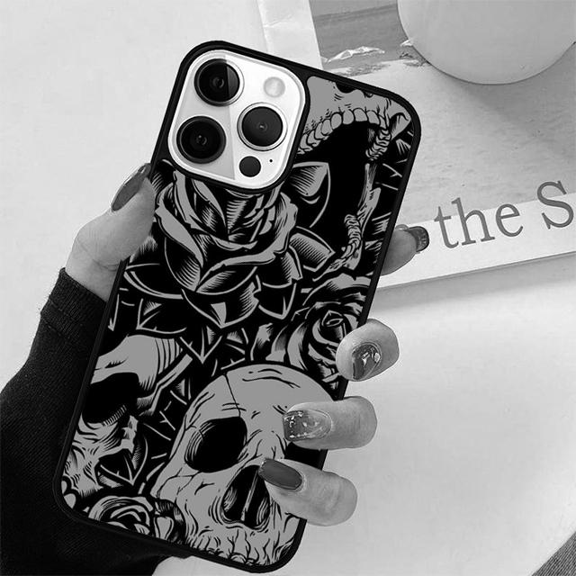 Чехол-накладка 'Череп с розами' для iPhone 17 Air 15 16 14 13 12 Pro Max 11 Pro Max Plus