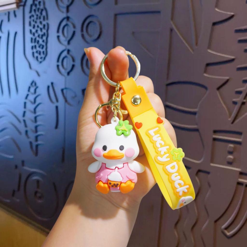 Очаровательный брелок-утка: Мягкий резиновый брелок-персонаж животного для сумок, автомобилей и многого другого
