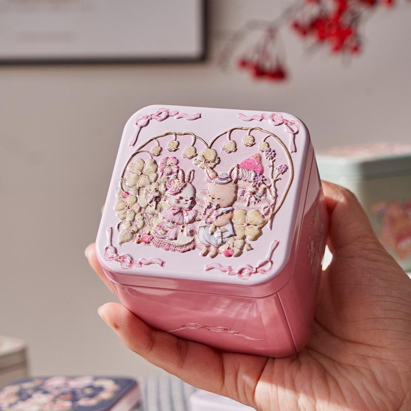 1 шт. Квадратная жестяная коробка с рельефным рисунком кролика, жестяная банка для хранения, контейнер для конфет, печенья, чая, многоразовая, герметичная, подарочная коробка для дома и кухни