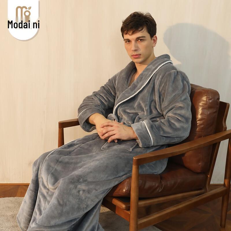 Мужской фланелевый длинный халат для сна