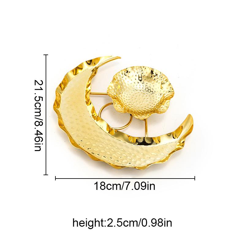 Gold Snack Plate Creative Crafts Display Moon Design Decorative Metal Pallet Handmade Storage Tray Fruit Cake Festival Supplies