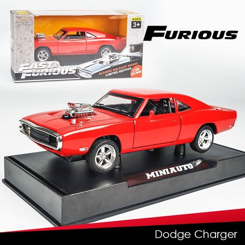 1:32 сплава "Форсаж" Dodge Car Модель со звуком и светом Литая игрушечная машинка Инерционный автомобиль Коллекция украшений Подарок для мальчиков Детская игрушка