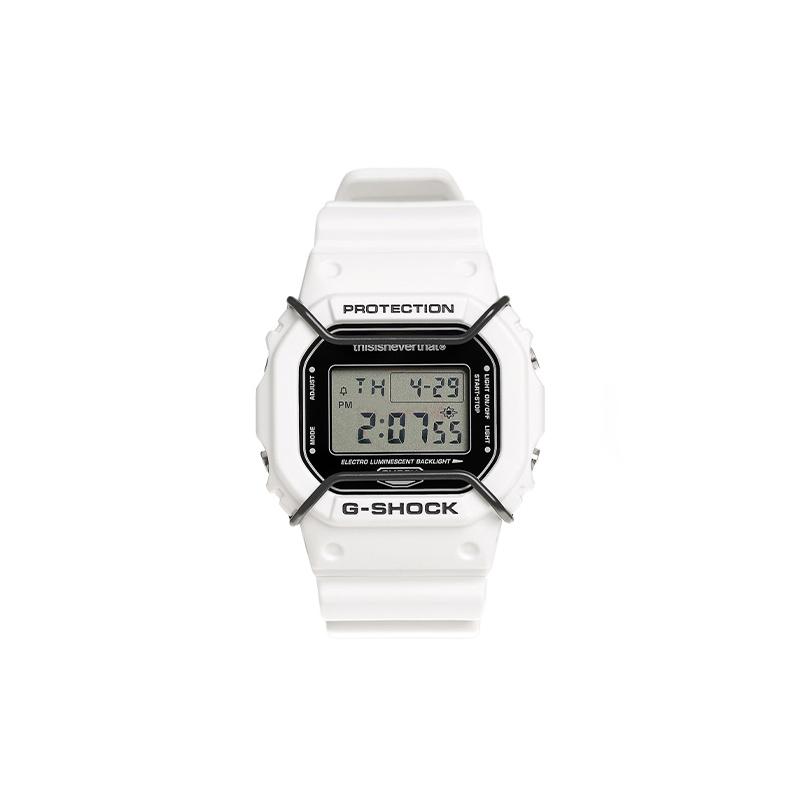Casio Серия G-SQUAD Водонепроницаемость 200 м Цифровой кварцевый механизм Ремешок из смолы Японские и корейские часы Мужские часы Белый циферблат DW-5600TNT-7DR
