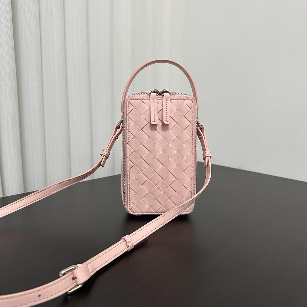 Leather woven mobile phone bag for women, summer new lightweight and simple mini square bag niche shoulder messenger bag