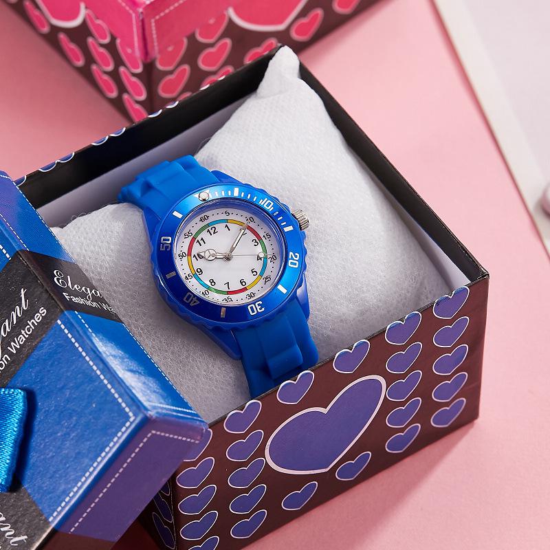 Унисекс Радужные Силиконовые Кварцевые Часы - Многоцветные Модные для Мужчин и Женщин