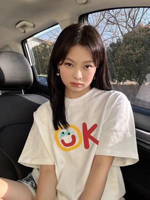 Женская футболка с круглым вырезом и принтом смайлика, футболка с коротким рукавом для женщин на лето, модная футболка в американском ретро-дизайне