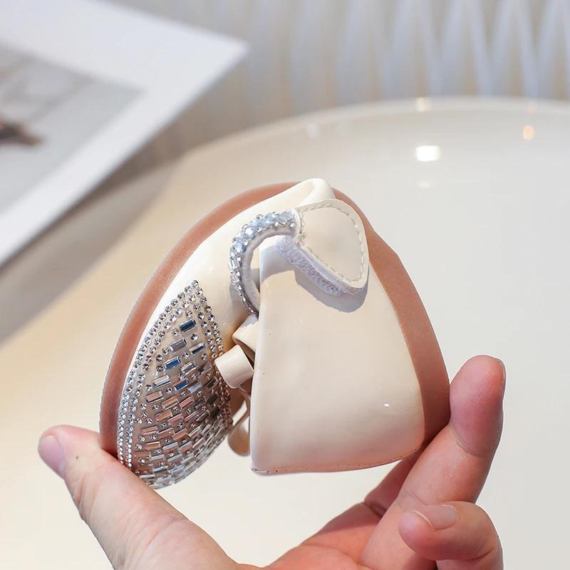 2024 Детские кожаные туфли для девочек, осень, новая мода, корейский стиль, сладкие бантики, удобная мягкая подошва, нескользящая обувь