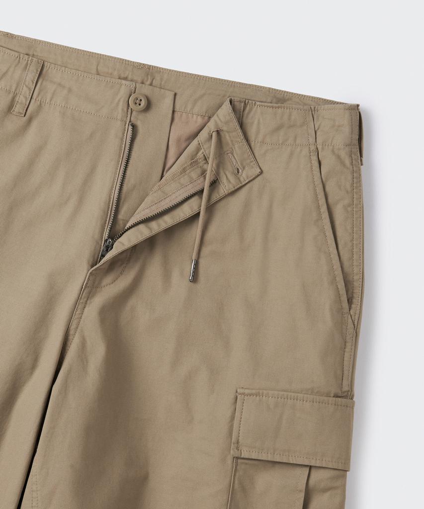 MUSINSA STANDARD Cotton Wide Cargo Shorts [Beige]