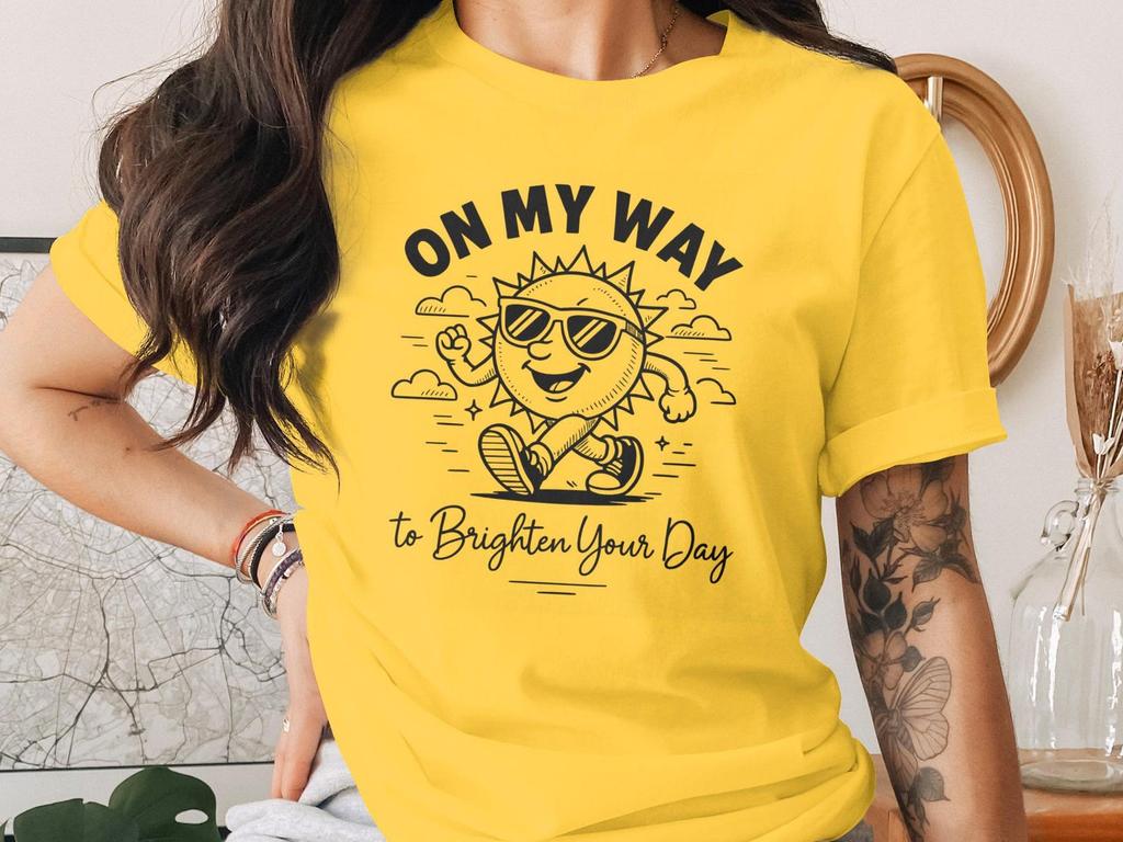 On My Way To Brighten Your Day Shirt – Retro Sunshine Graphic Tee – Positive Vibes Shirt – Cute Happy Aesthetic – Gift for Optimists