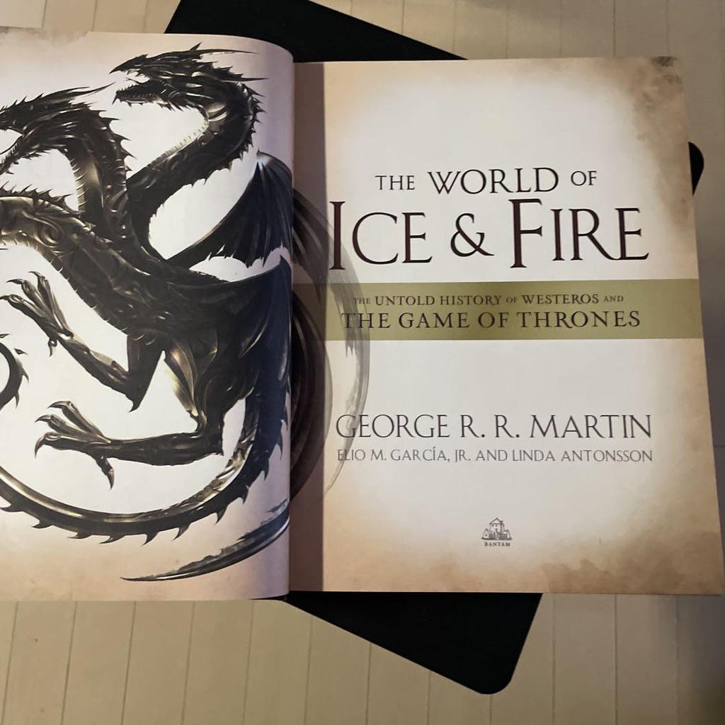 [USED] The World of Ice & Fire English Edition Hardcover