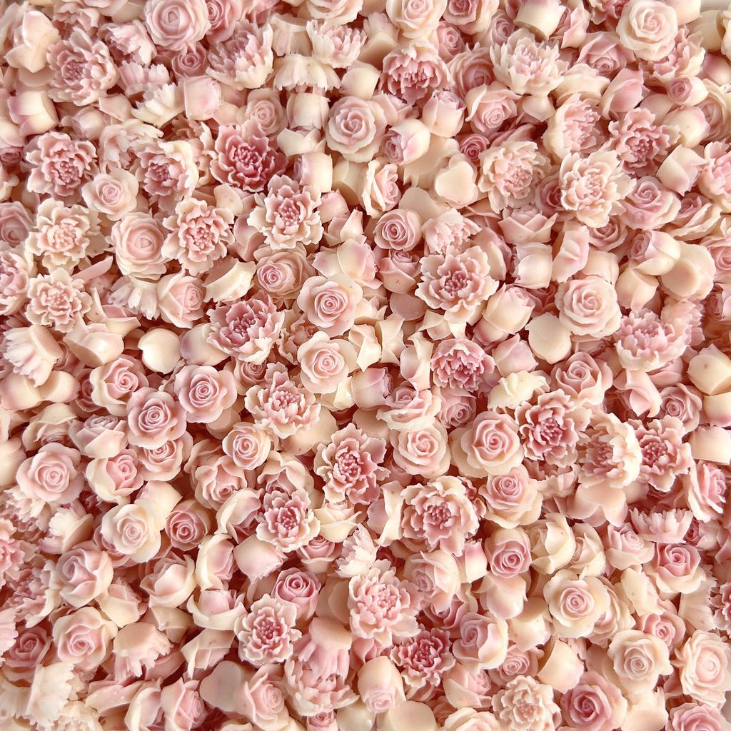 New Resin Luminous Mixed Rose Flower Nail Decorations DIY Wearable Nail Art Accessories Wholesale