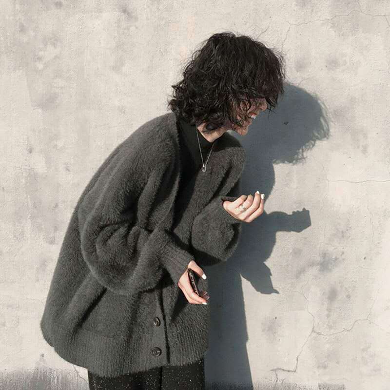 Autumn Women's Fashion Lantern Sleeve Imitation Mink Velvet Loose Sweater Casual Knitted Cardigan Jacket