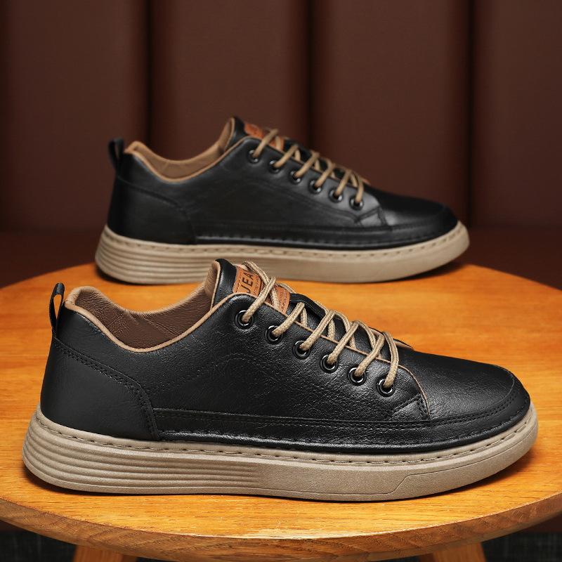 Мода 2025 Новые мужские дышащие кроссовки из мягкой кожи Водонепроницаемые противоскользящие черные повседневные туфли на весну Легкие и трендовые наряды