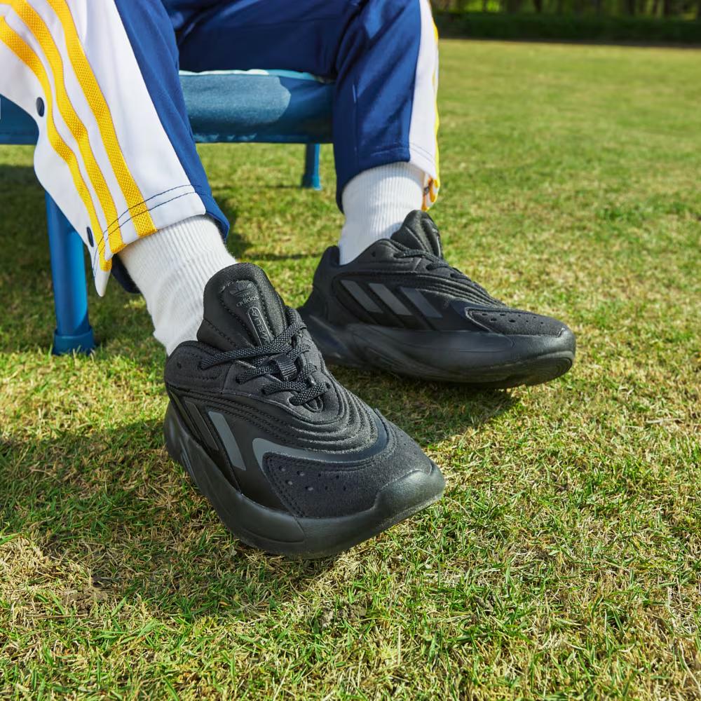 adidas Ozelia Черный (PS)
