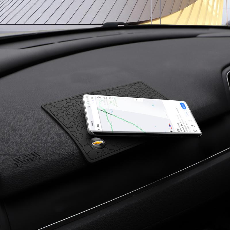 AABHM1 PVC Car Non Slip Mat Dashboard Phone Anti Slip Gel Pad For Chevrolet Cruze Sonic Silverado Trax Camaro Captiva Equinox Lacetti