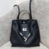 Нишевая Дизайнерская Сумка-Ведро из Кожи с Пряжкой-Застежкой, Узор «Галька», Верхний Слой Коровьей Кожи, Большая Вместимость, Портативная, для Поездок на Работу, Наплечная Сумка