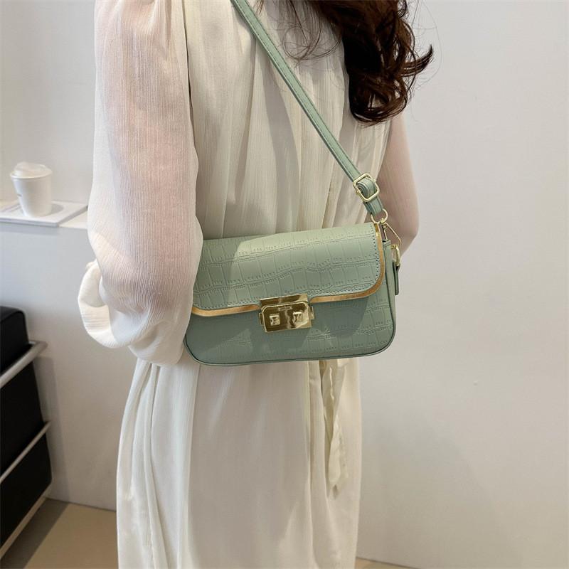 Modern Stylish Small Square Bag Beautiful Solid Color Design Everyday Shoulder Bag