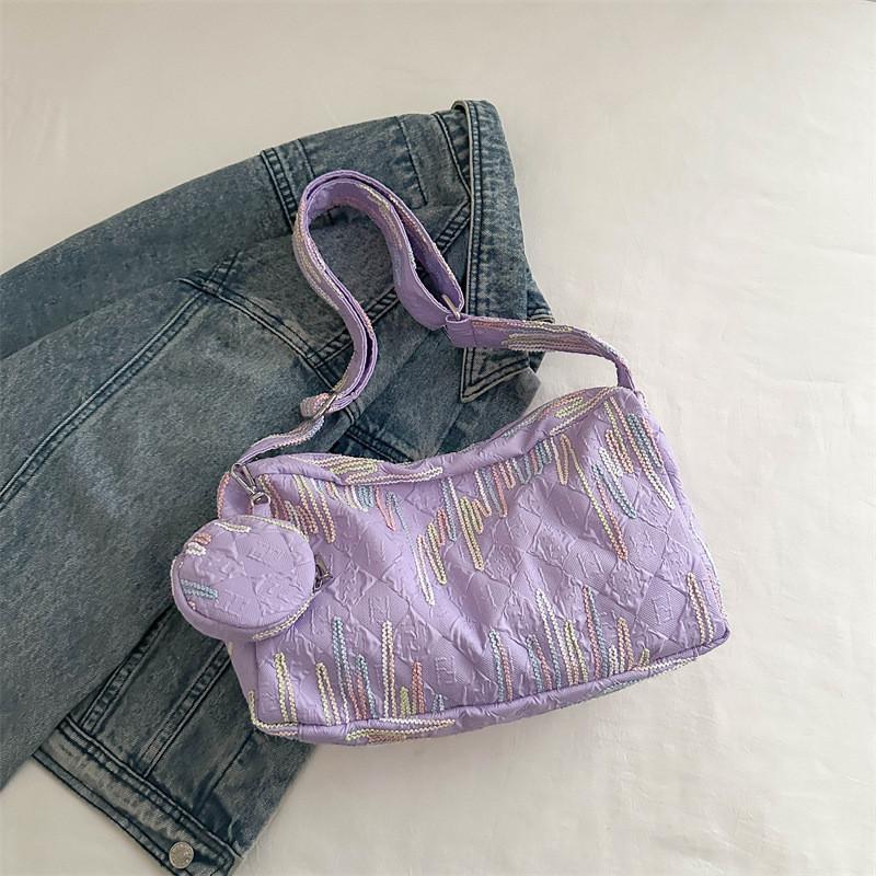 Unique Street Style Tote Bag For Women With Ample Storage Perfect For Summer Outings