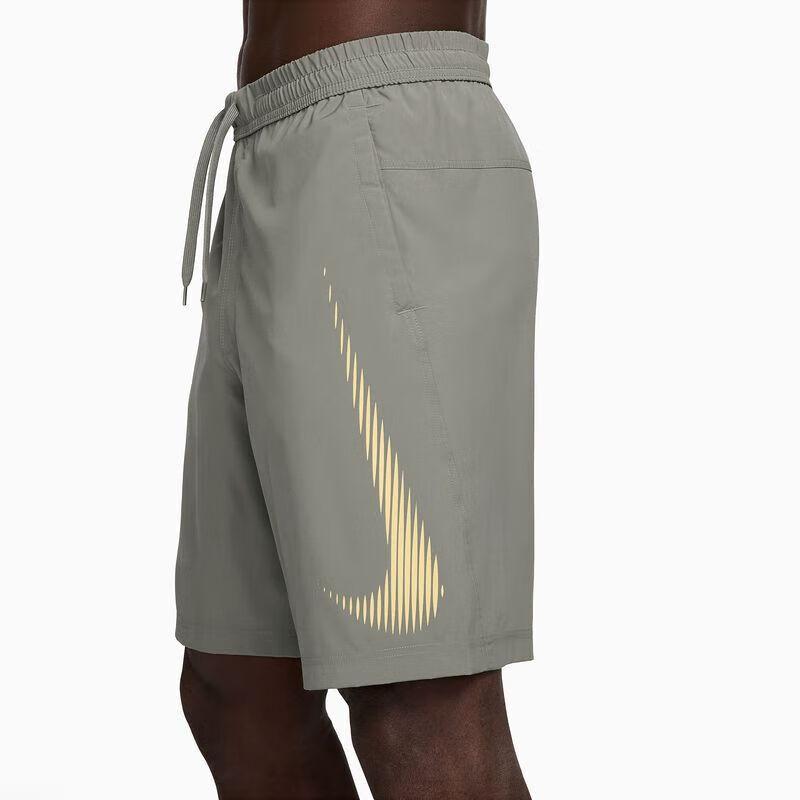 Nike Повседневные шорты мужские зеленые средние HJ4046-320