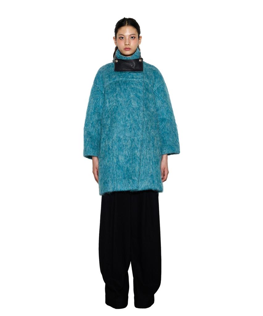 GREEDILOUS Fuzzy Haired High Necked Coat