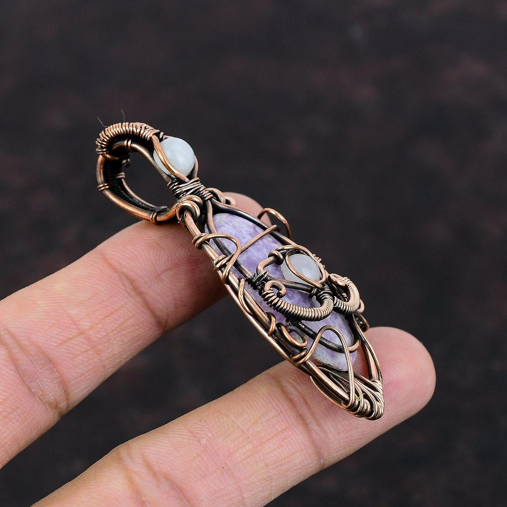 Подвеска из лепидолита от сглаза, обернутая медной проволокой, подвеска из радужного лунного камня, подарок для нее, подвеска из медной проволоки ручной работы