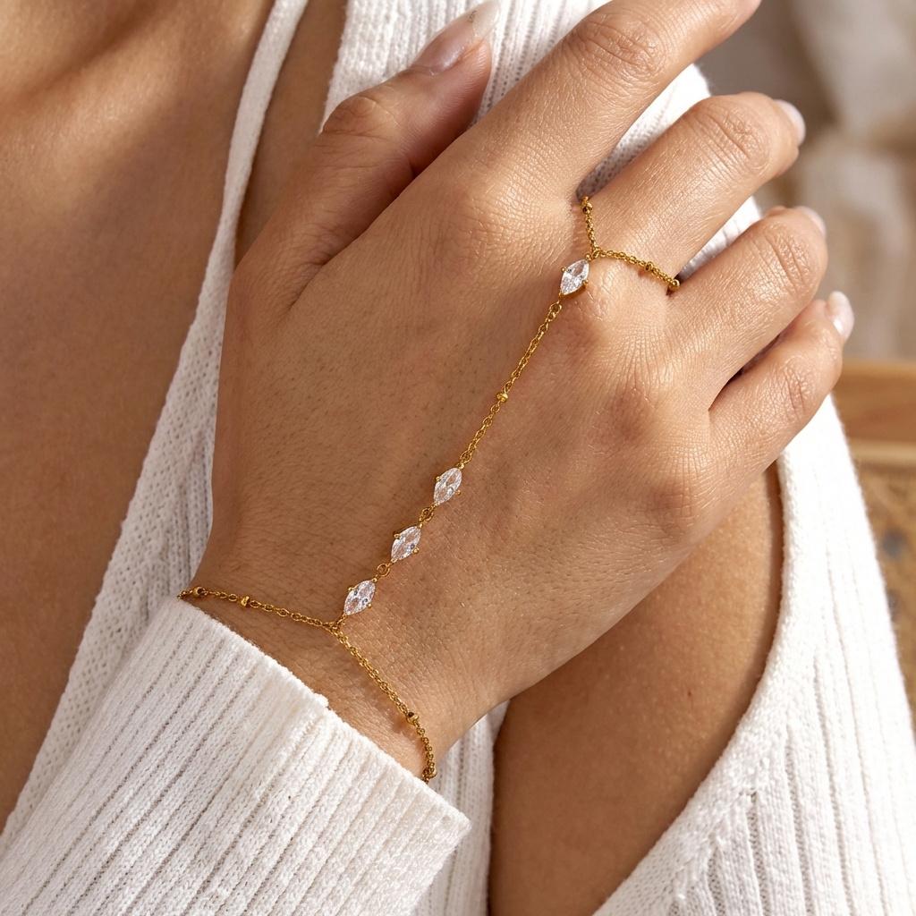 Dainty Heart Zircon Hand Chain for Women Stainless Steel Finger Bracelet Beaded Station Coquette Aesthetic Jewelry