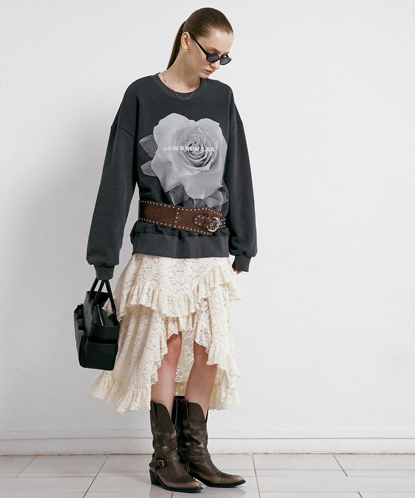 DEWEDEWE Lace Tiered Skirt (2 Colors)