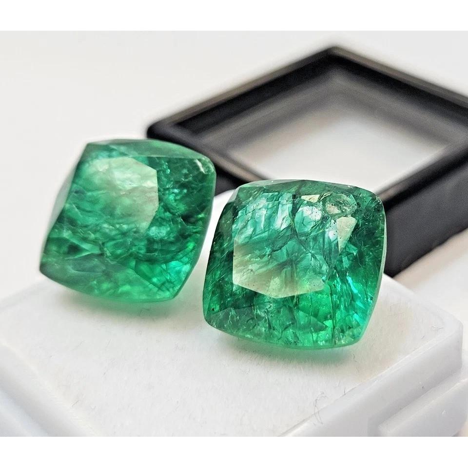 Natural Green Emerald Colombian 22+ Ct Cushion Cut Pair Beautiful Gemstone