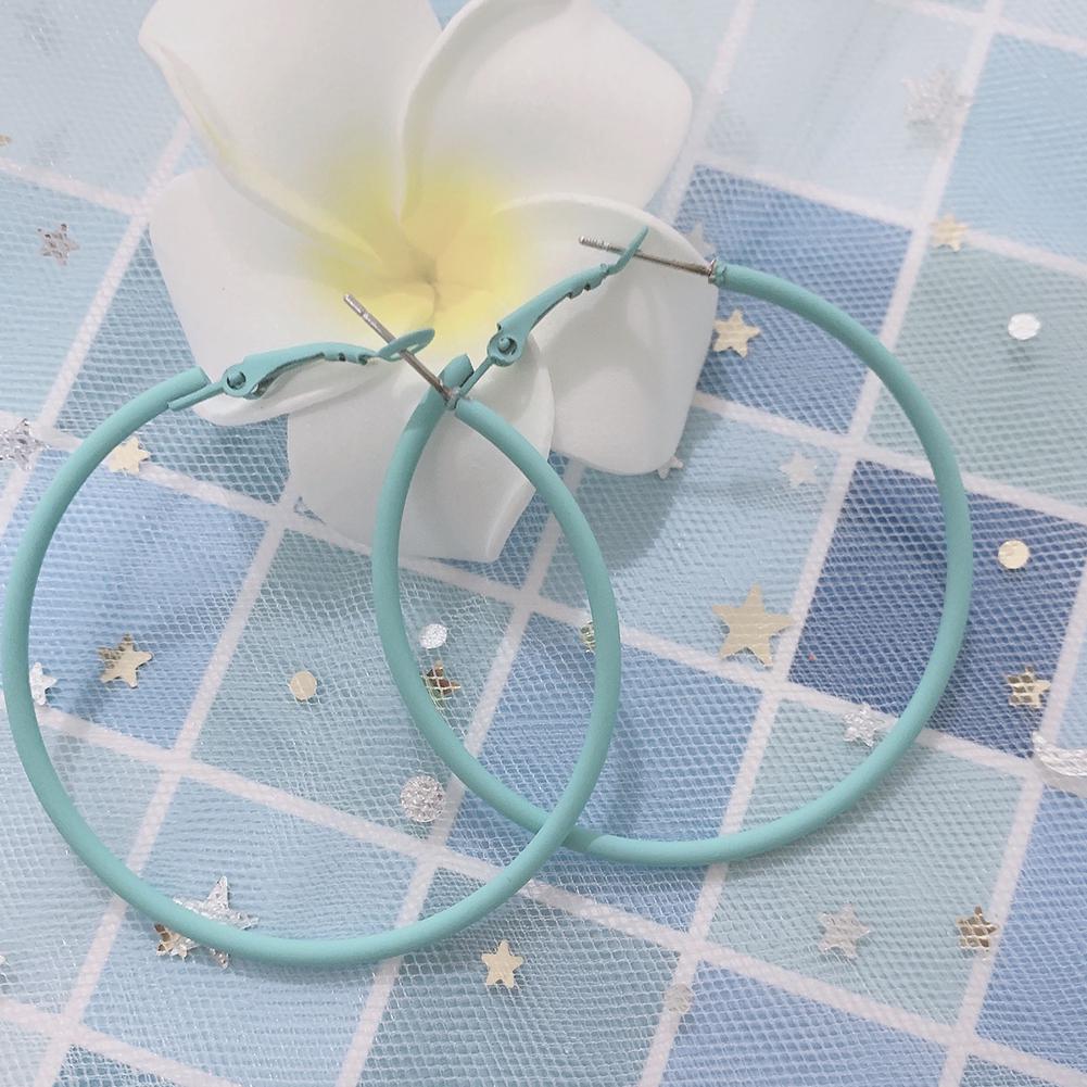 Женские большие серьги обручи