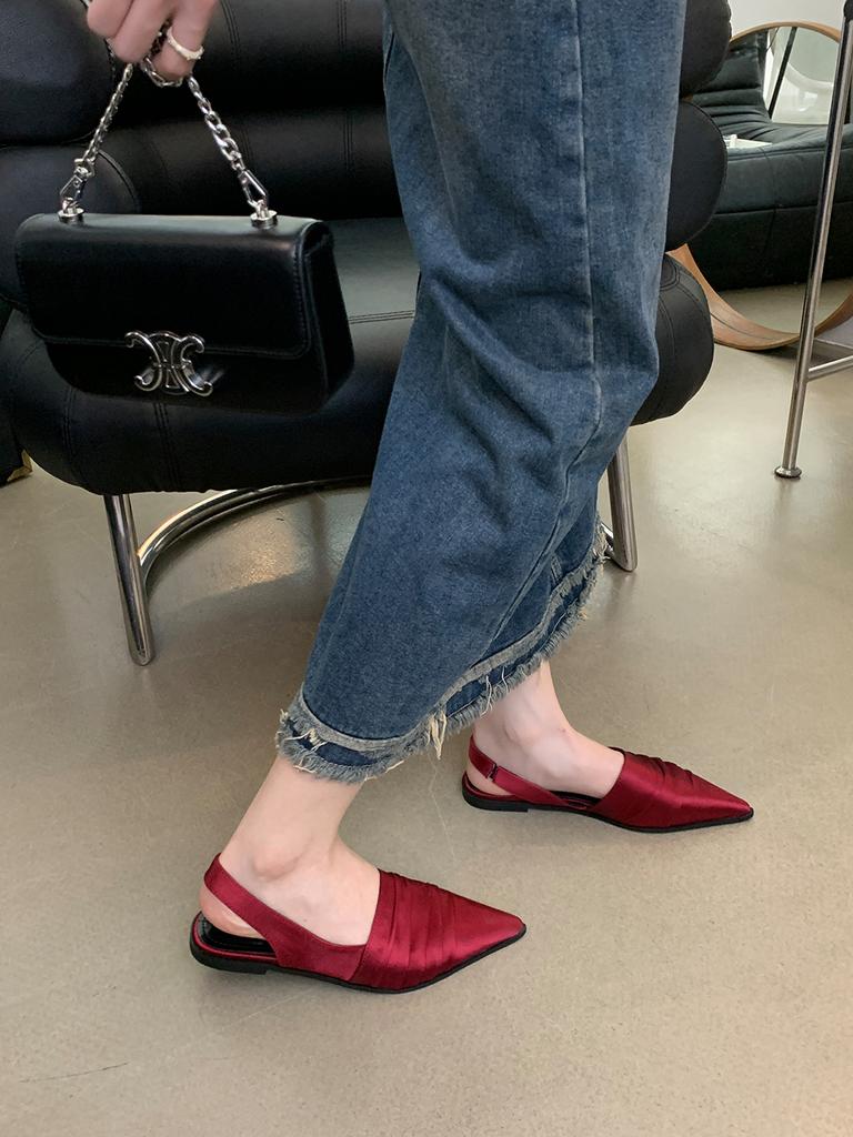 Модные женские сандалии с острым носком на плоской подошве и низким каблуком, летние туфли 2024 года, повседневные элегантные сандалии с ремешком сзади