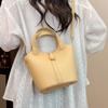 Fashion Vegetable Basket Bucket Bag Women's 2025 Autumn New Korean Shoulder Bag Simple Solid Color Niche Messenger Bag