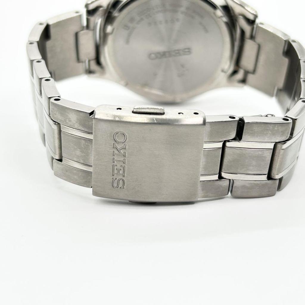 [USED] SEIKO SOLAR TITANIUM V157-0C70 Solar Watch