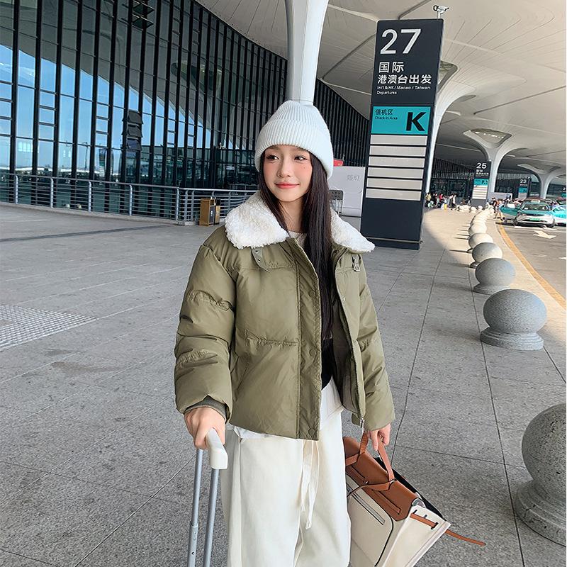 Женская новая зимняя модная крутая куртка с лацканами из овечьей шерсти, короткая универсальная бархатная куртка с подкладкой