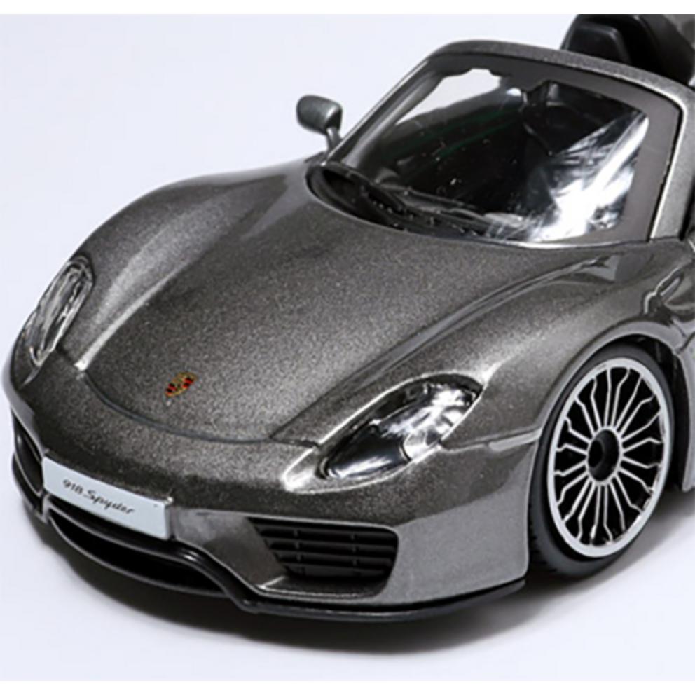 Bburago 1:24 Porsche 918 Spyder Diecast Model Car - Grey
