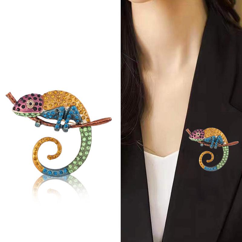 Преувеличенная креативная брошь-хамелеон со стразами, высококачественная универсальная брошь в виде животного, булавка для костюма, защищающая от света